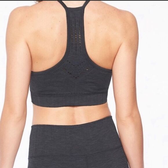 Athleta Halasana Sports Bra Gray size M - Picture 2 of 5